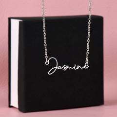 Signature Name Necklace – Personalized Gift with Stylized Font