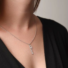 Personalized Vertical Name Necklace – Trendy Custom Gift
